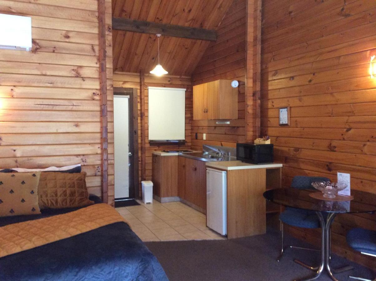 Alpine Lodge Motel Hanmer Springs Exterior foto